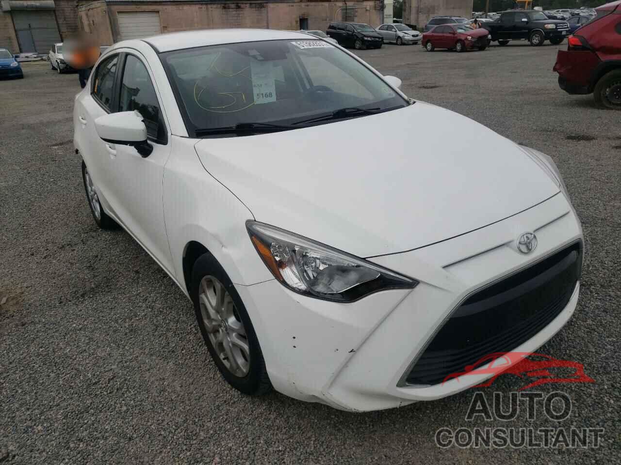 TOYOTA YARIS 2017 - 3MYDLBYV3HY174474