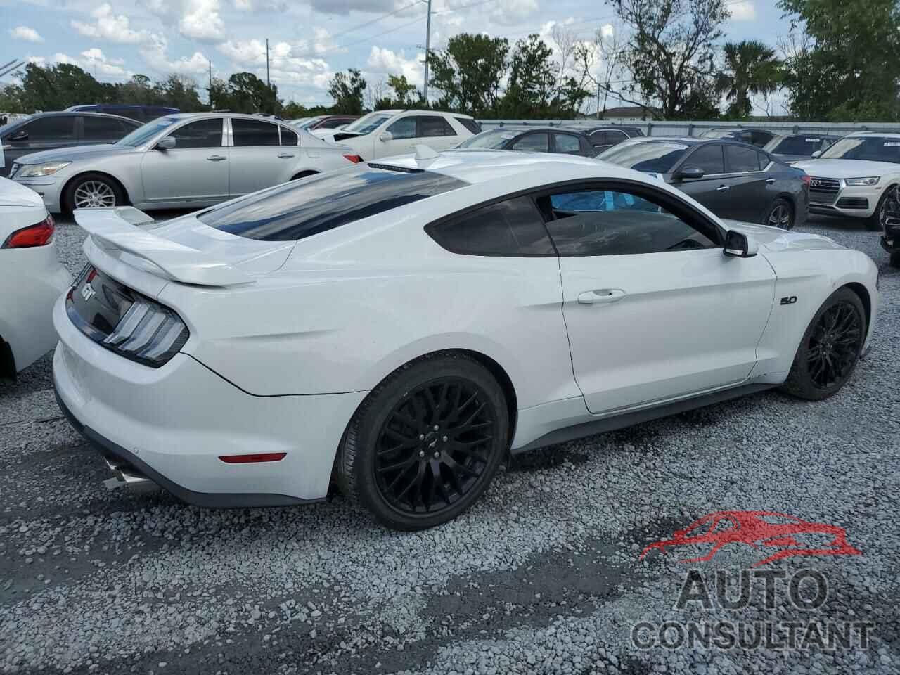 FORD MUSTANG 2020 - 1FA6P8CF0L5171932