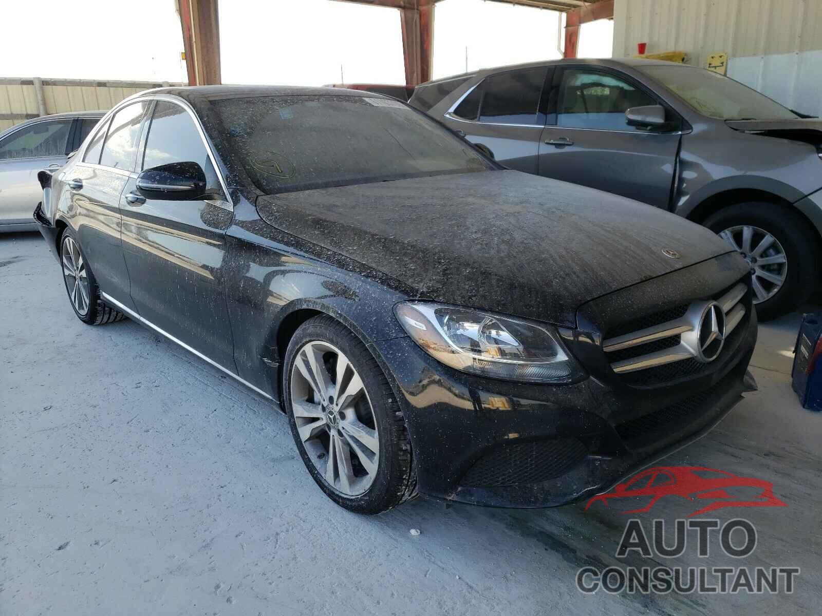 MERCEDES-BENZ C CLASS 2018 - 55SWF4JB1JU282442