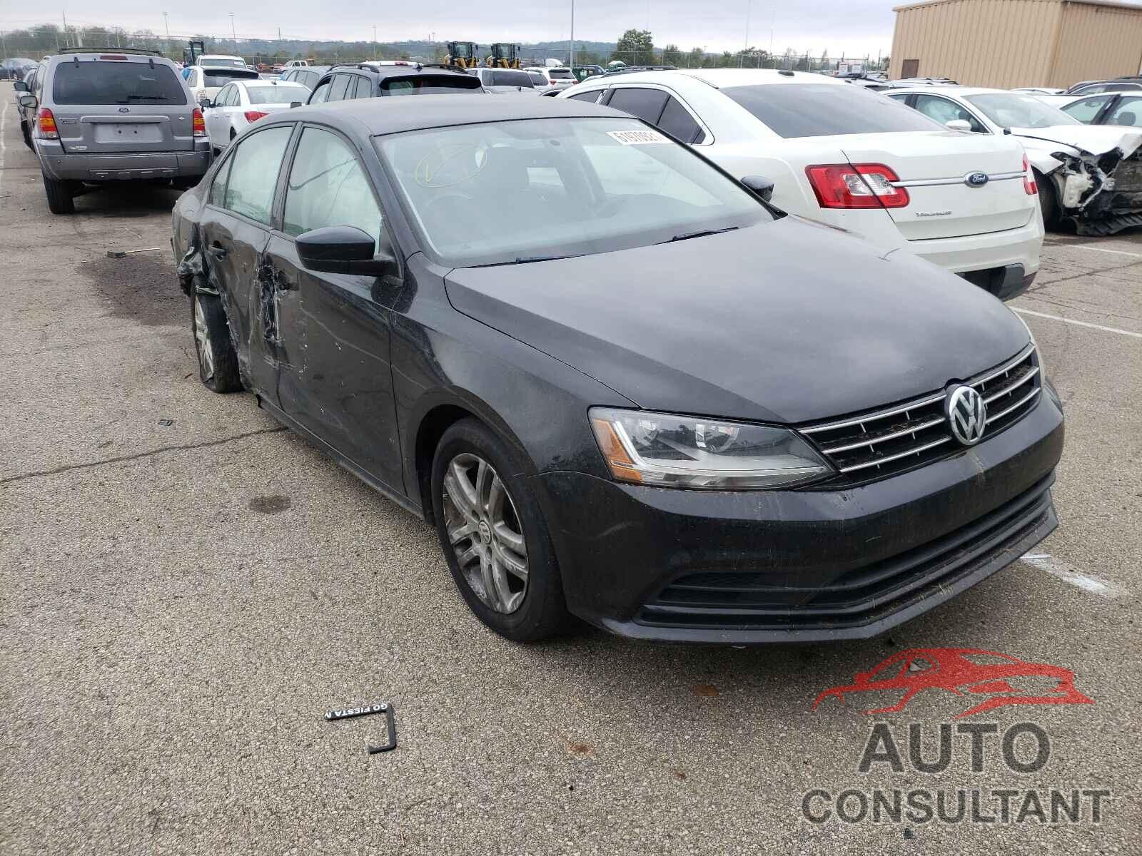 VOLKSWAGEN JETTA 2018 - 3VW2B7AJ8JM240802