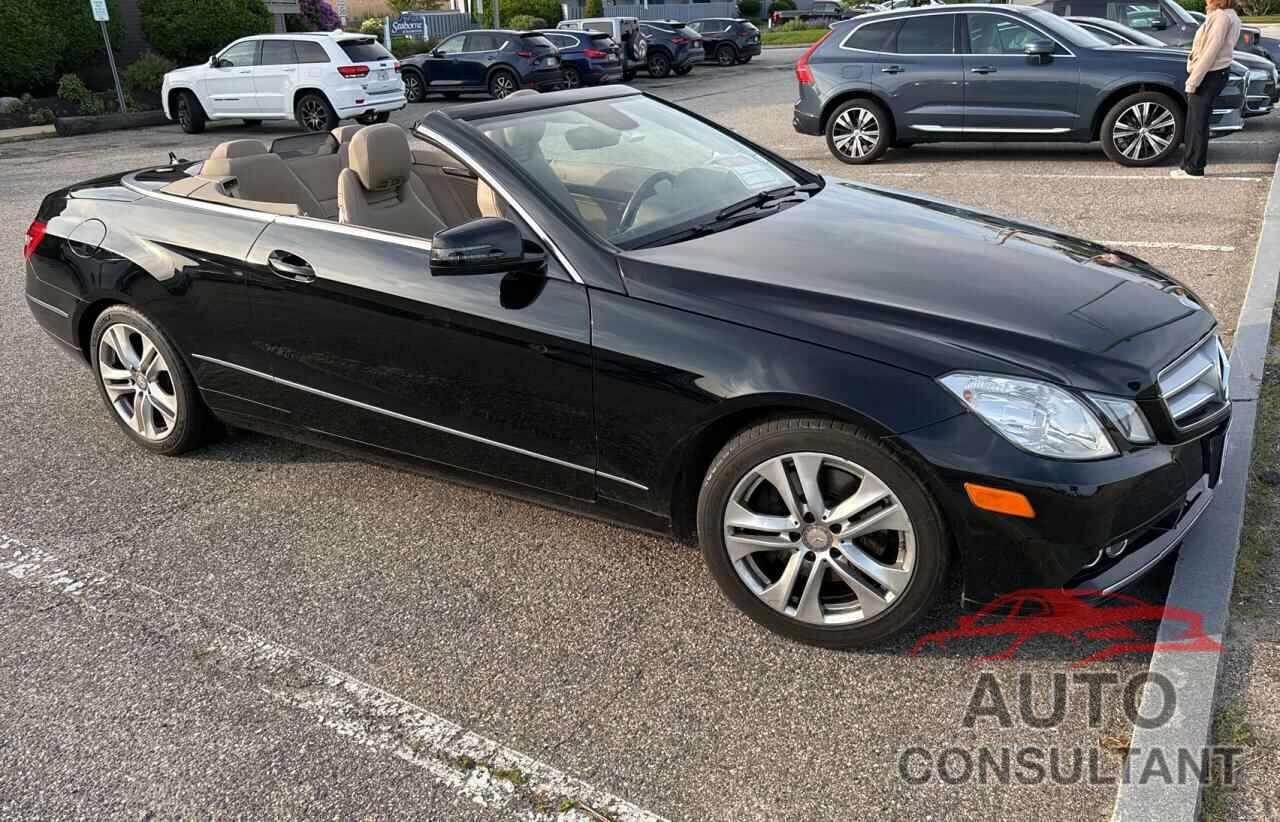 MERCEDES-BENZ E-CLASS 2011 - WDDKK5GF3BF070107