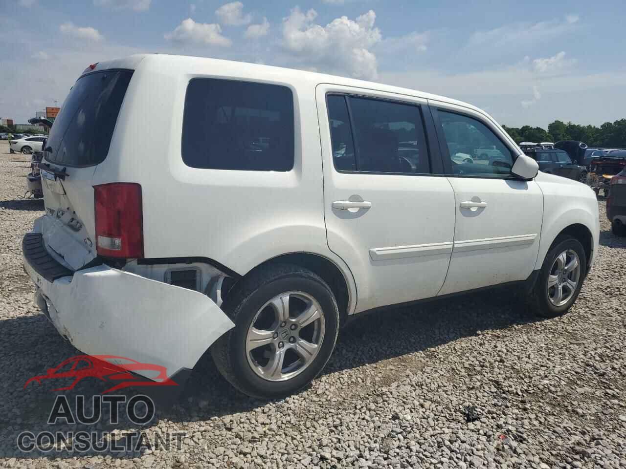 HONDA PILOT 2013 - 5FNYF4H58DB053254