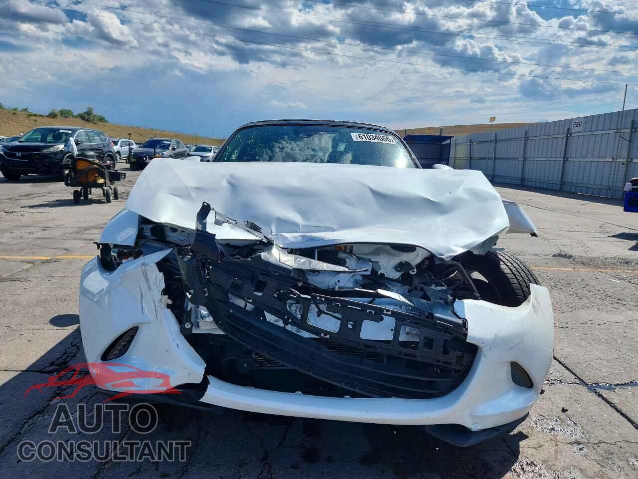 MAZDA MX5 2018 - JM1NDAD74J0201764