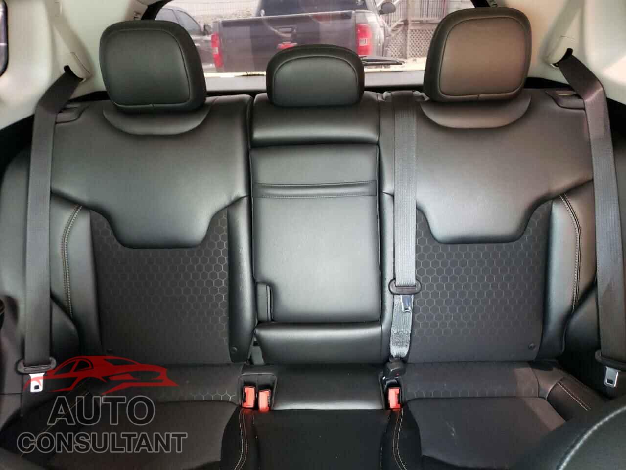 JEEP COMPASS 2018 - 3C4NJDBB1JT331750