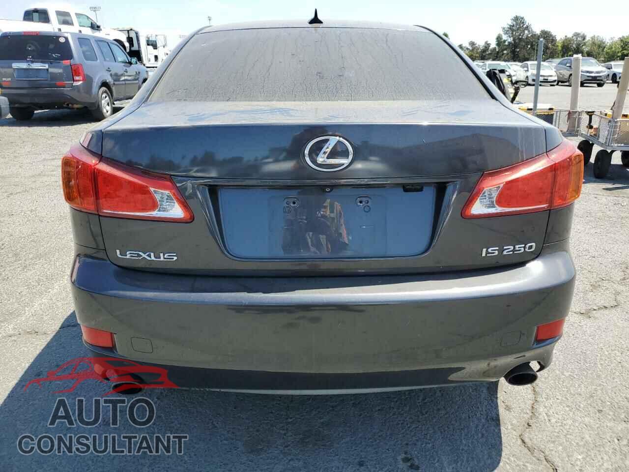 LEXUS IS 2010 - JTHBF5C25A2098528