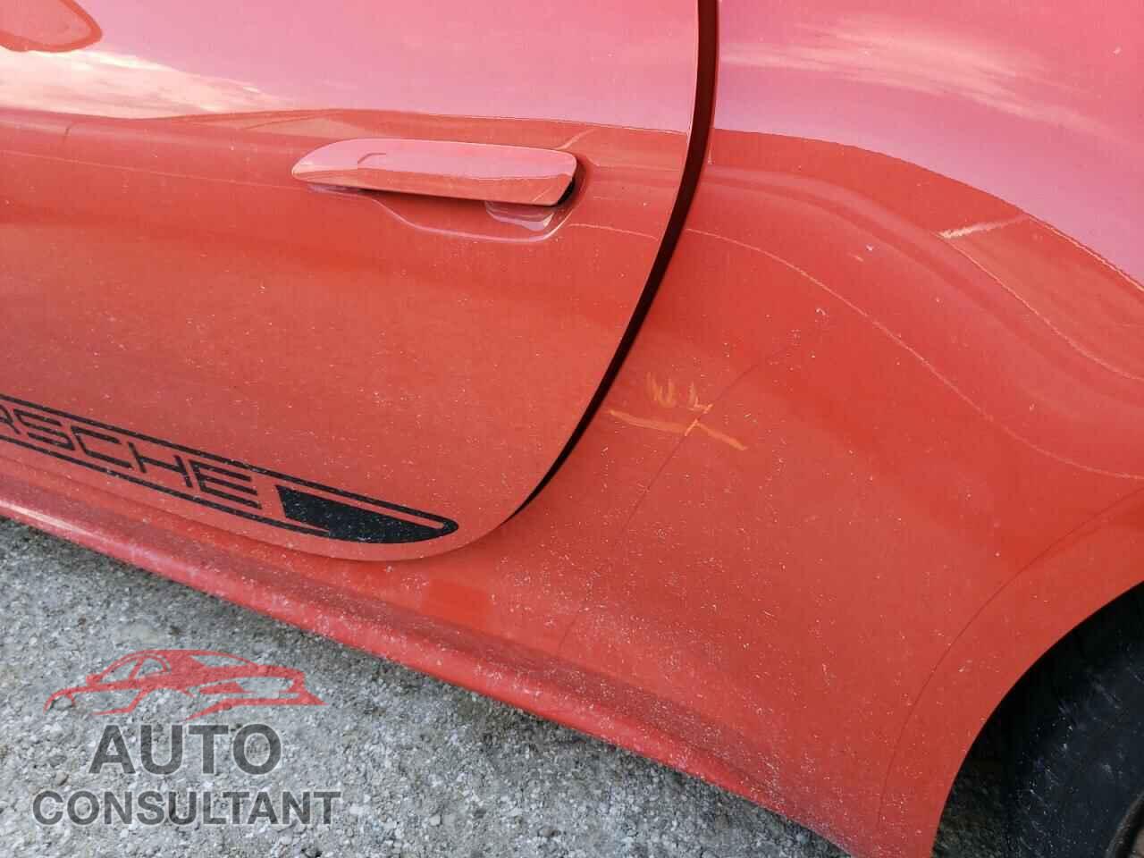 PORSCHE 911 2021 - WP0AA2A92MS205811