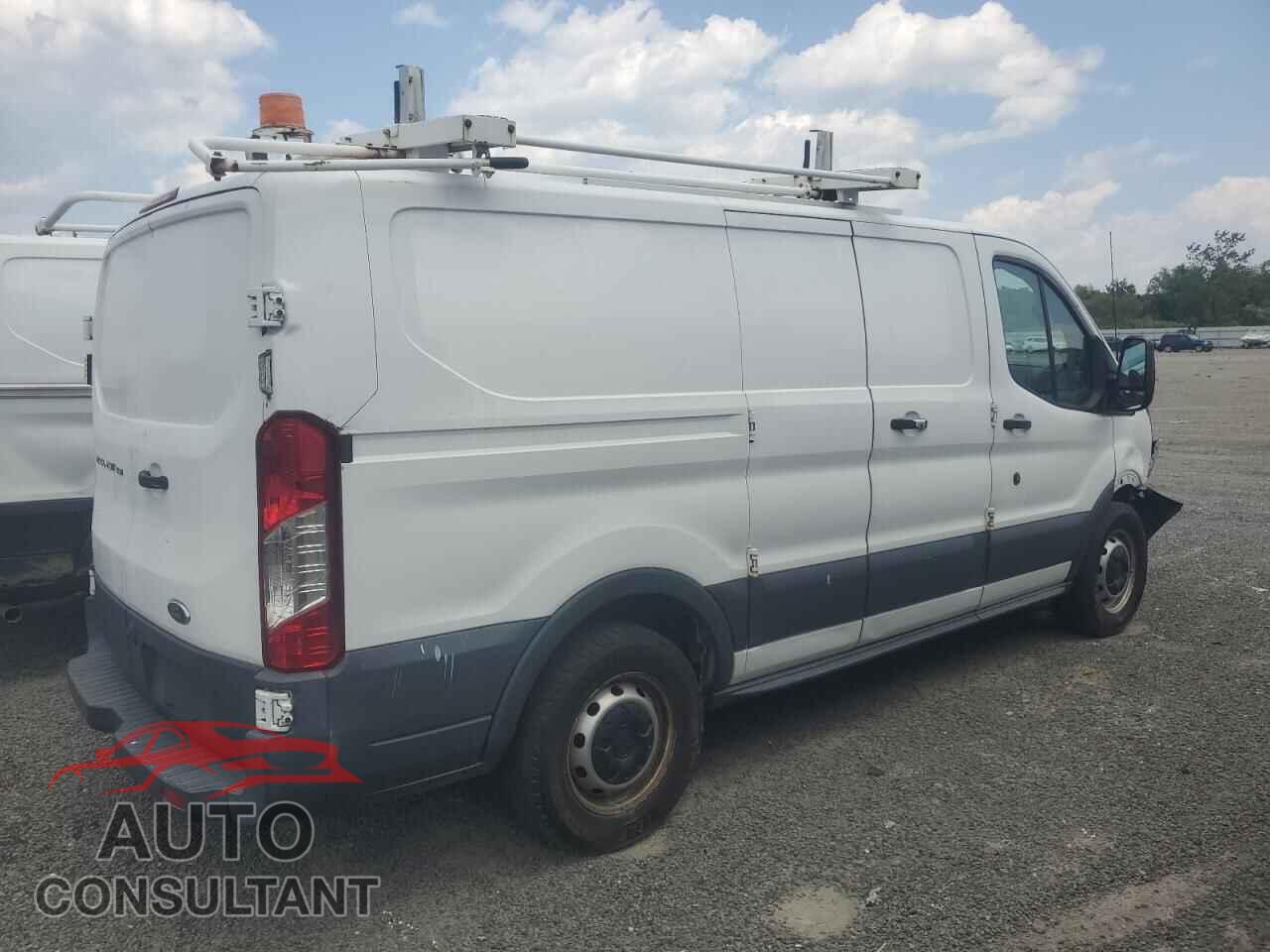FORD TRANSIT 2015 - 1FTNE1ZM2FKA19858