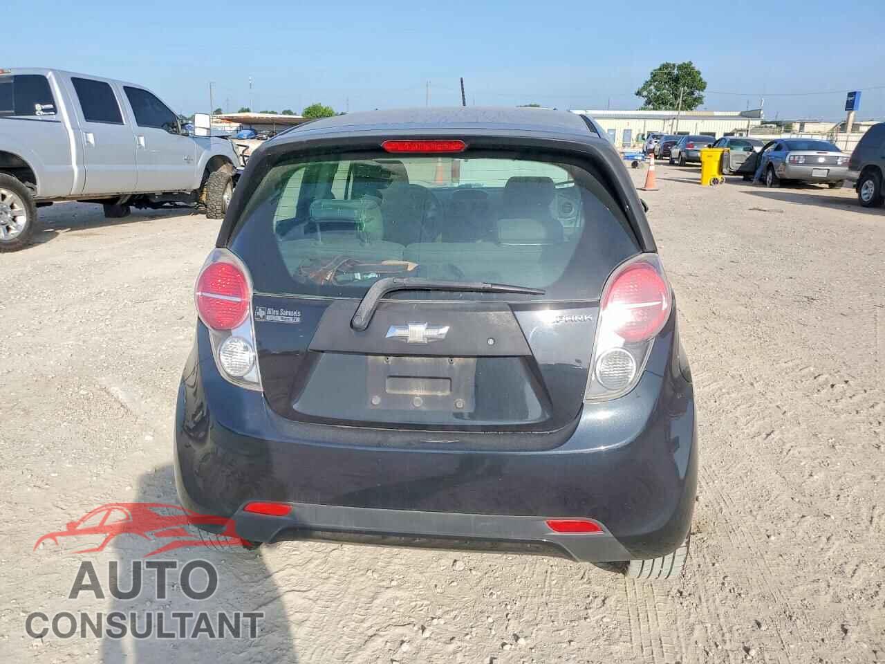 CHEVROLET SPARK 2015 - KL8CD6S99FC751243