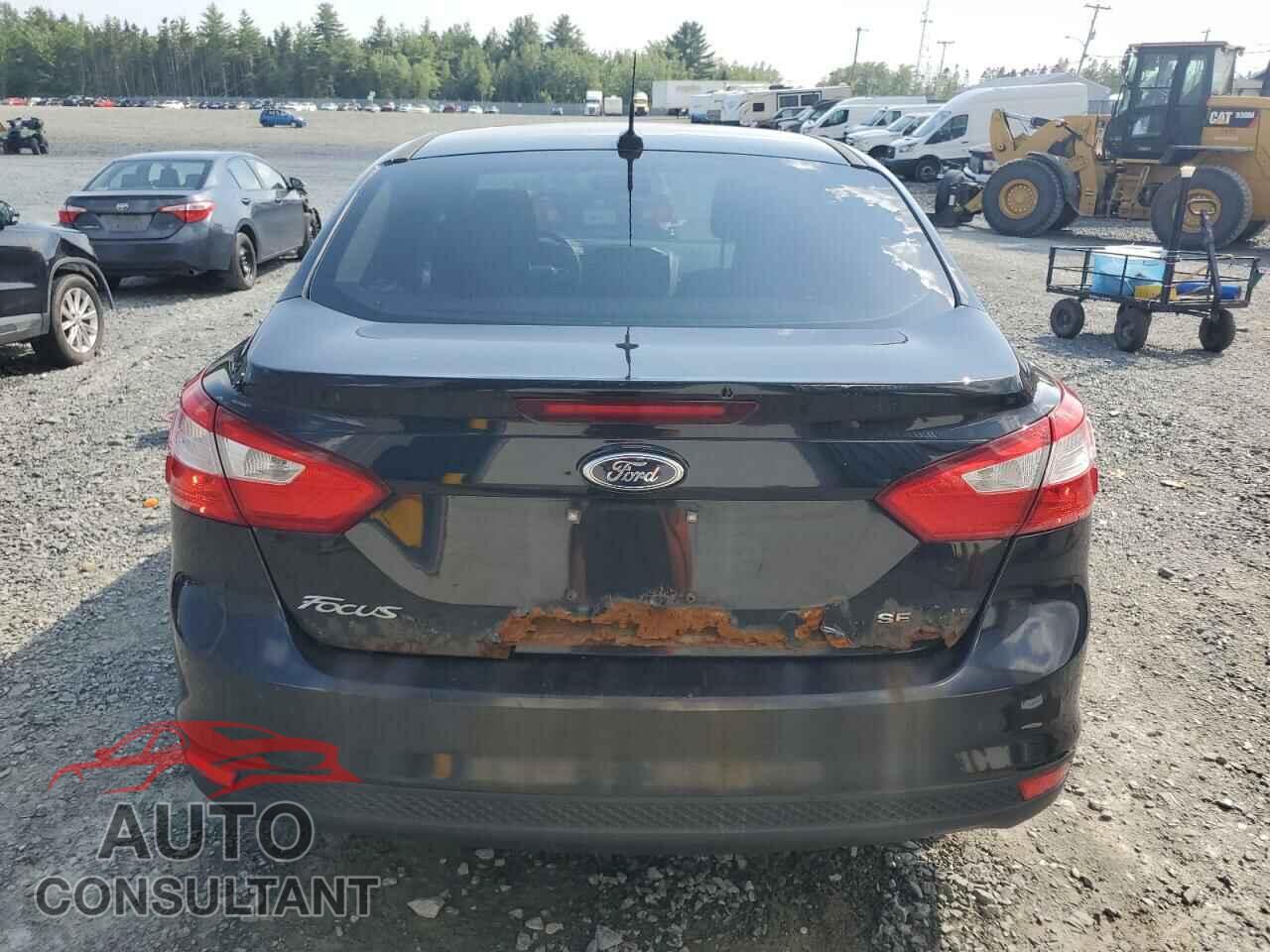 FORD FOCUS 2012 - 1FAHP3F24CL305597