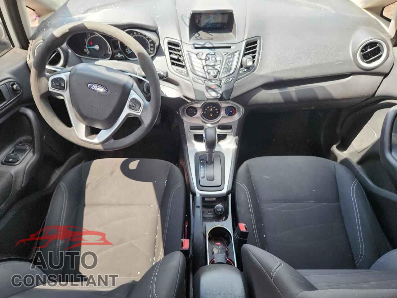FORD FIESTA 2017 - 3FADP4EJ2HM118670