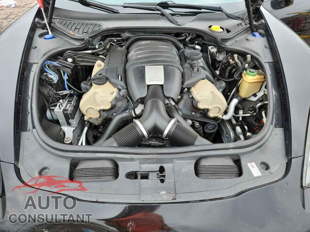 PORSCHE PANAMERA 2011 - WP0AA2A72BL012175