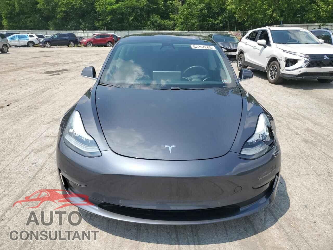 TESLA MODEL 3 2019 - 5YJ3E1EA3KF417249
