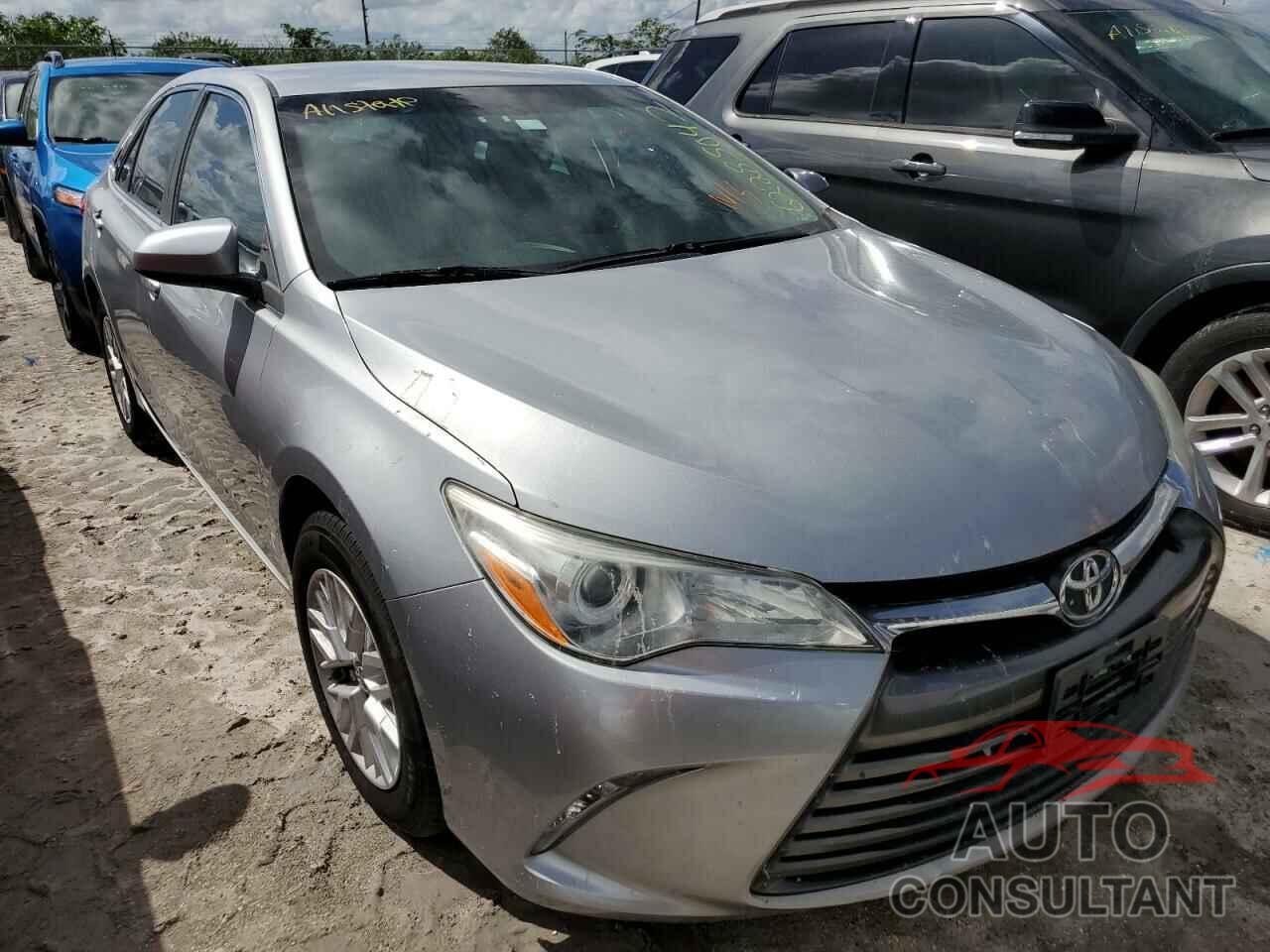 TOYOTA CAMRY 2016 - 4T4BF1FK4GR540316