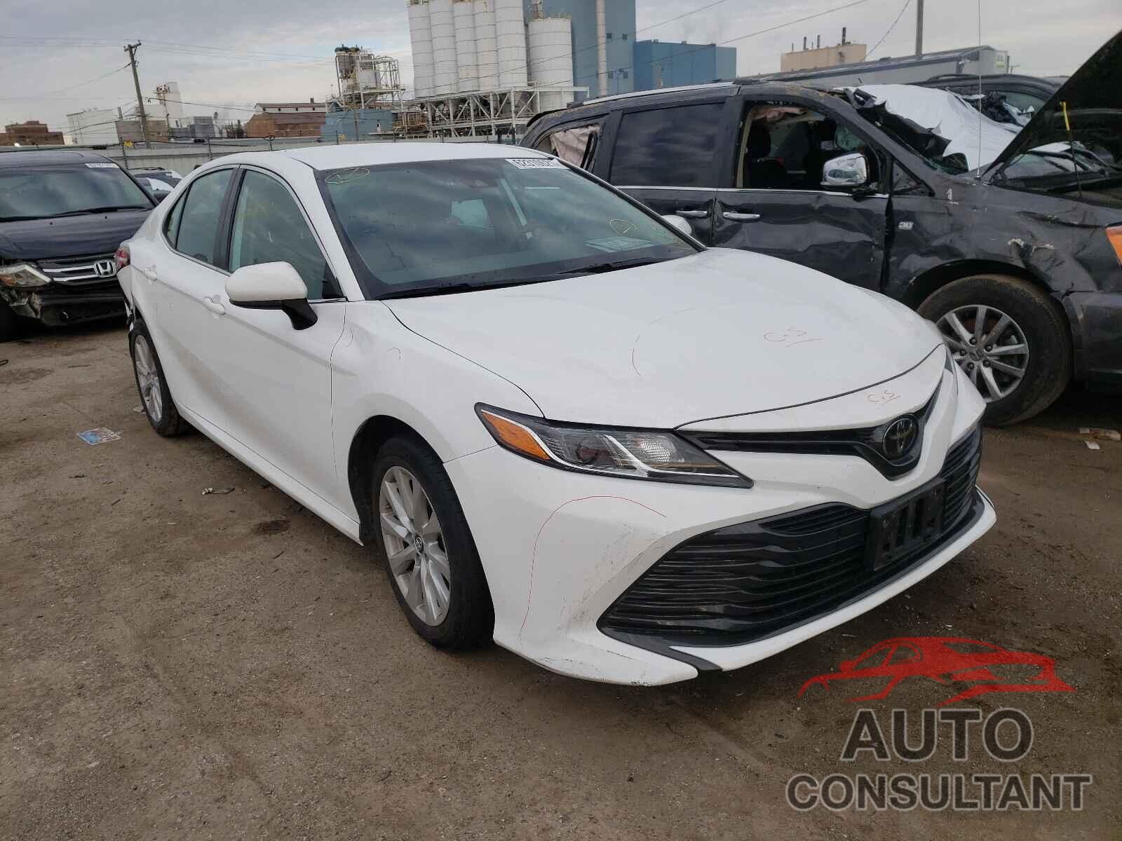 TOYOTA CAMRY 2019 - 4T1B11HK2KU257587