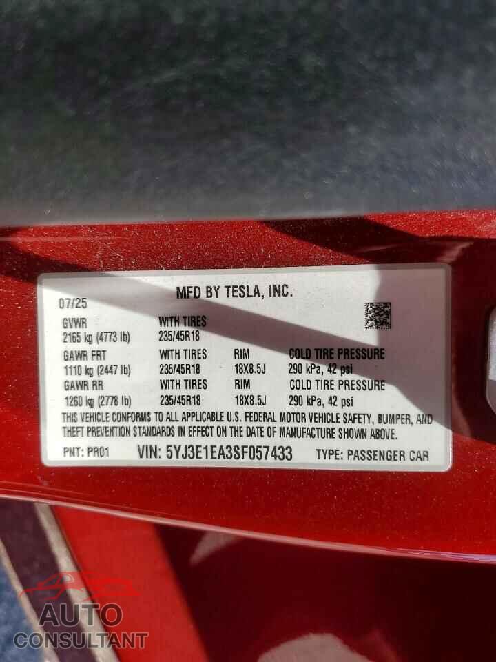 TESLA MODEL 3 2025 - 5YJ3E1EA3SF057433