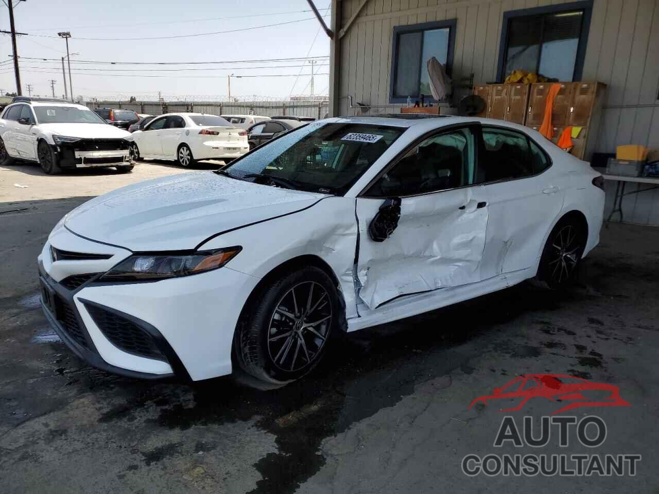 TOYOTA CAMRY 2024 - 4T1G11AK0RU237784
