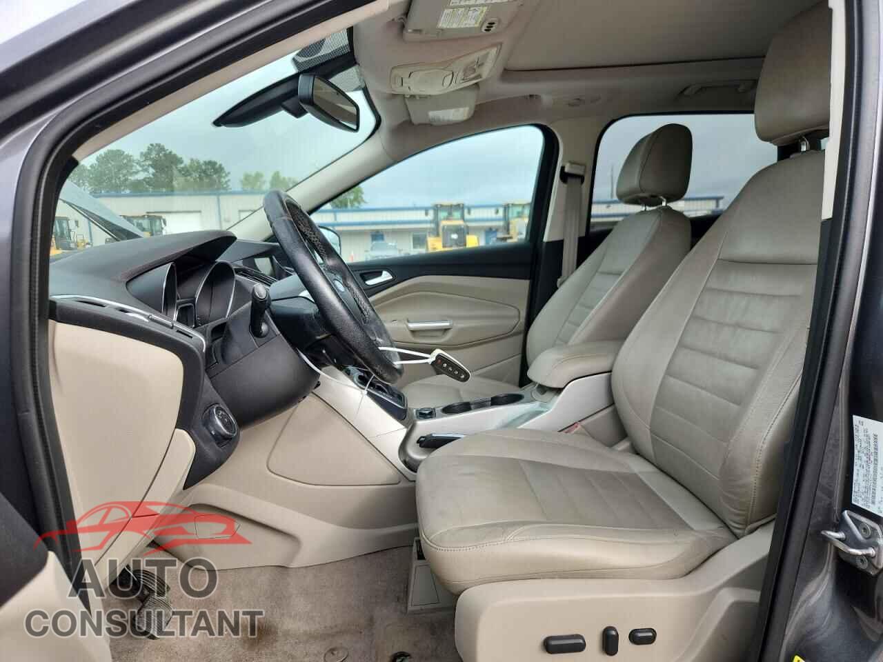 FORD ESCAPE 2013 - 1FMCU0H96DUC41317