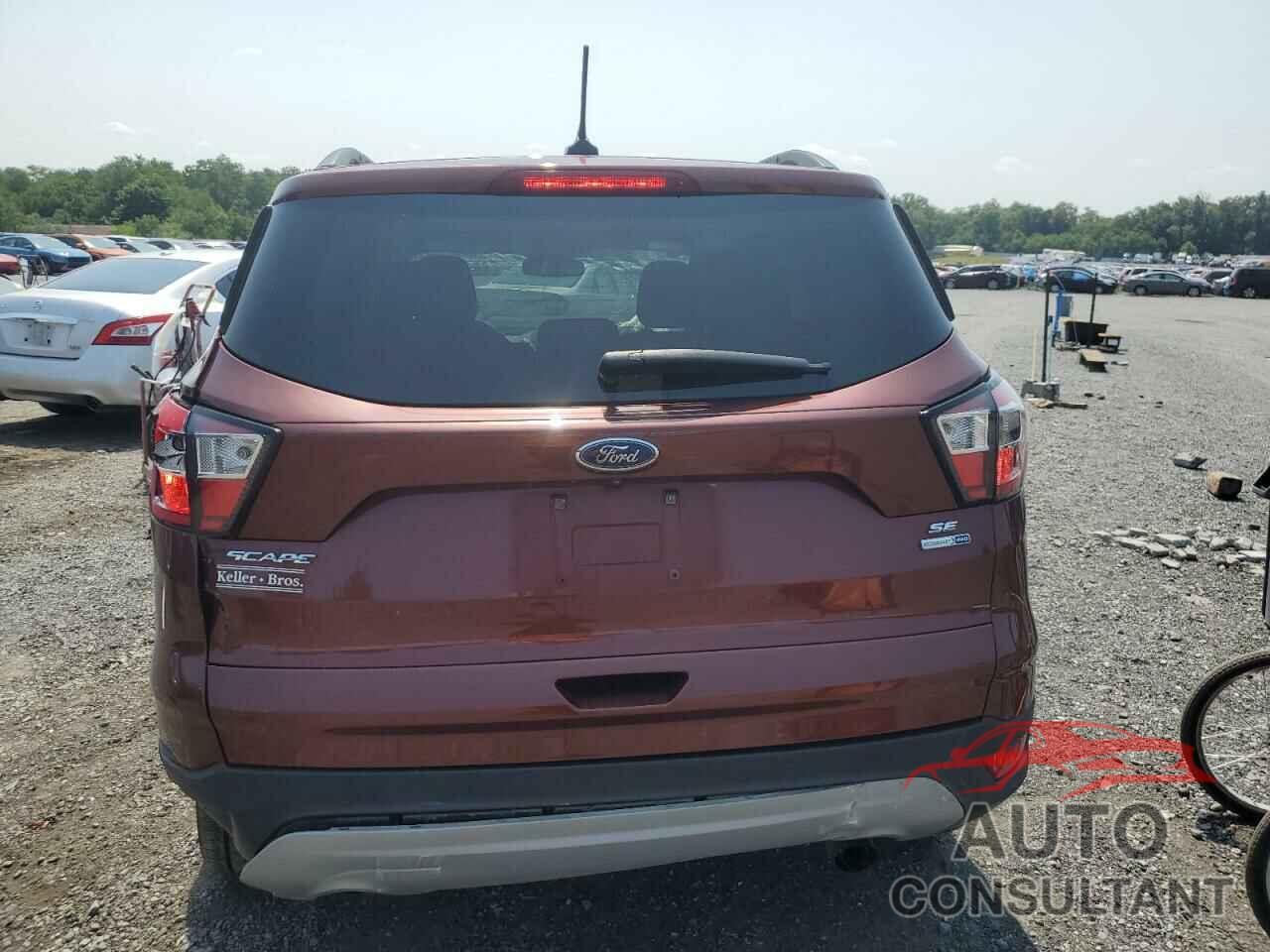 FORD ESCAPE 2018 - 1FMCU9GD7JUA15891
