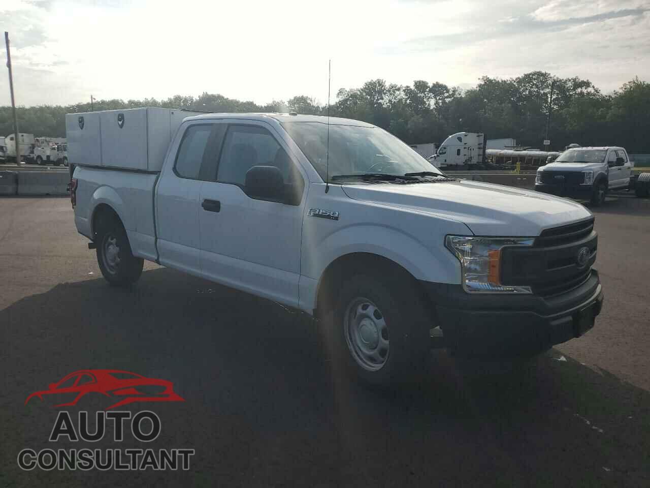 FORD F-150 2018 - 1FTEX1C59JKD46536