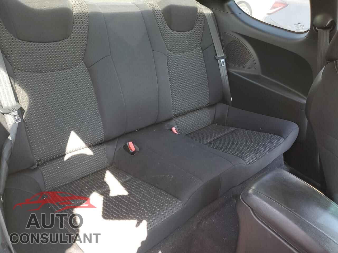 HYUNDAI GENESIS 2011 - KMHHT6KD7BU043710