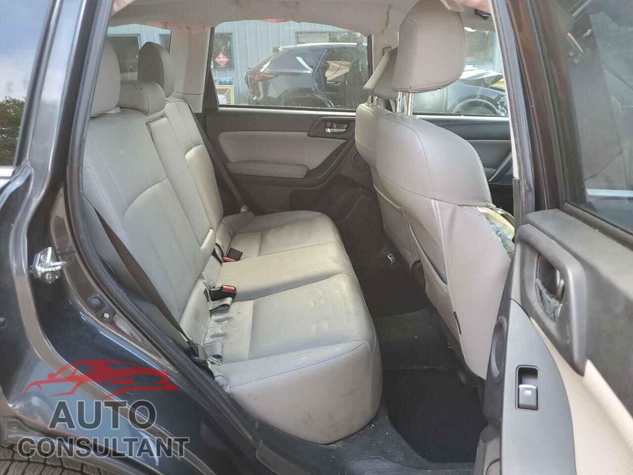 SUBARU FORESTER 2018 - JF2SJARC2JH603772