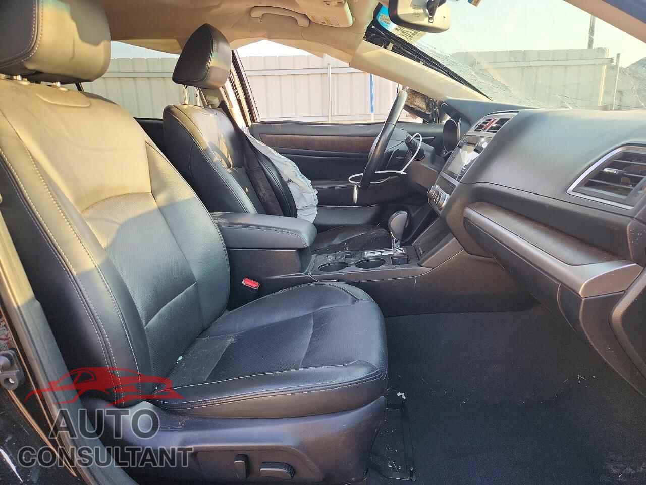 SUBARU OUTBACK 2015 - 4S4BSENC8F3292017