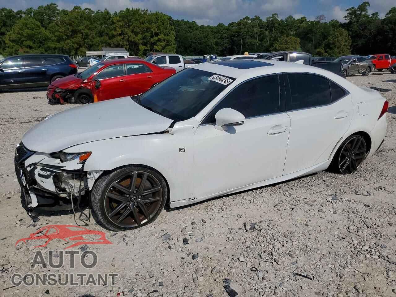 LEXUS IS 2014 - JTHBE1D2XE5010443