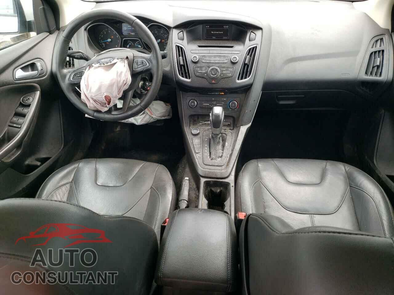 FORD FOCUS 2016 - 1FADP3F29GL358431
