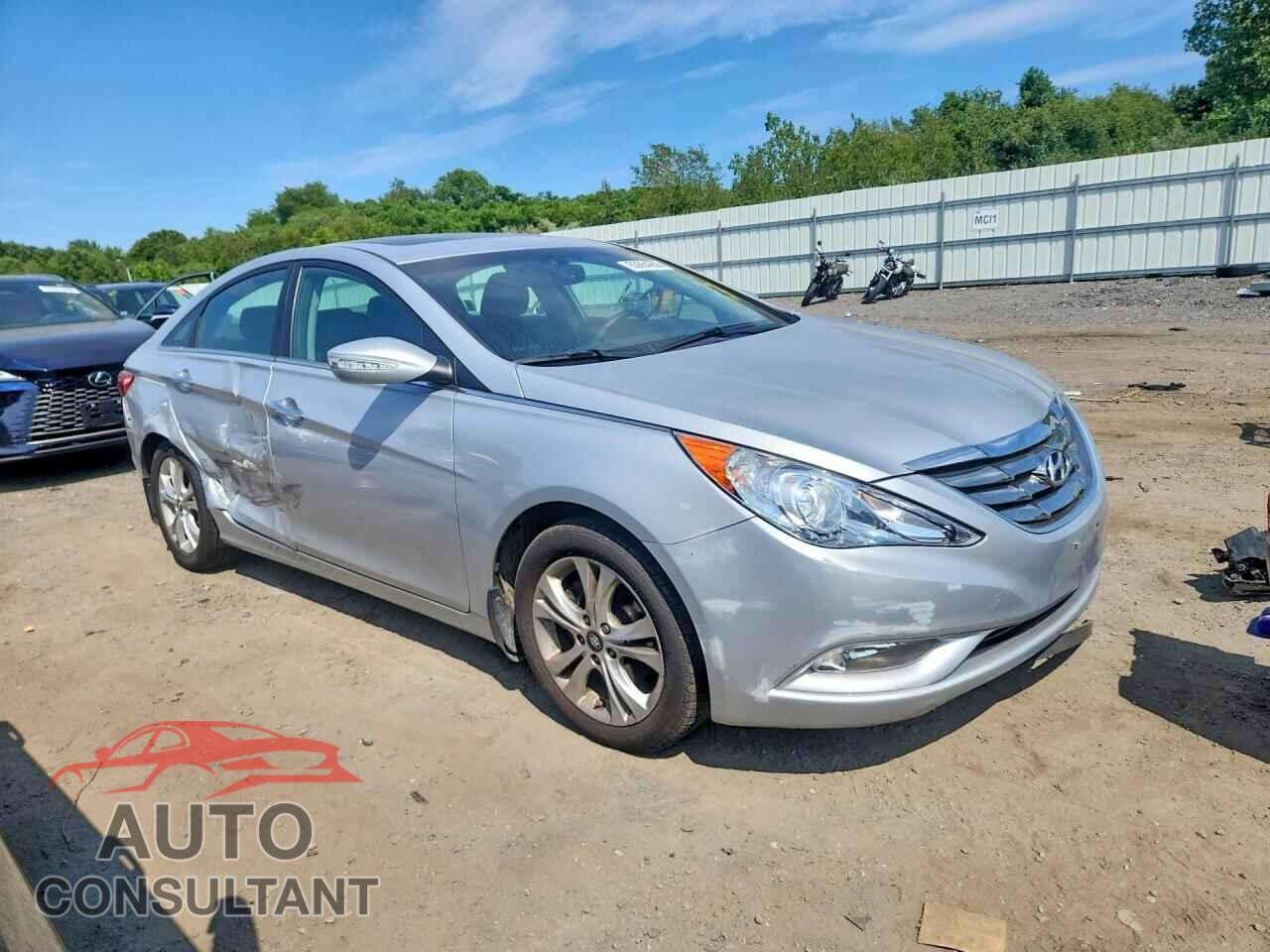 HYUNDAI SONATA 2011 - 5NPEC4AC9BH131236