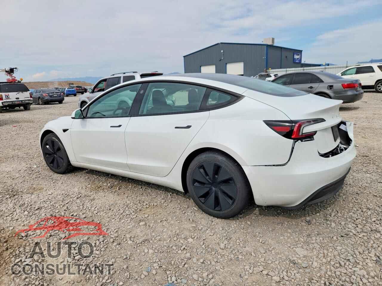 TESLA MODEL 3 2025 - 5YJ3E1EBXSF928336