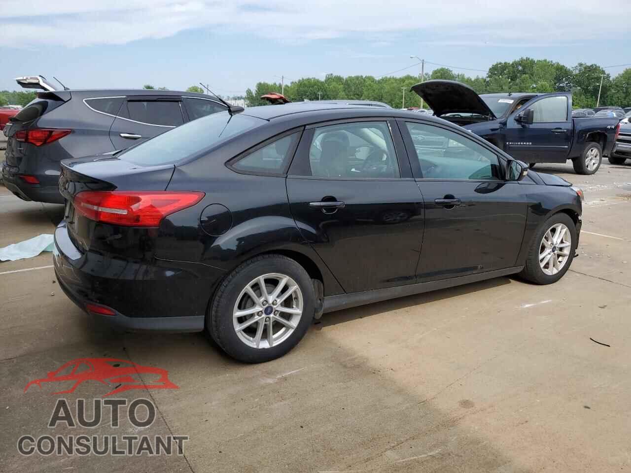 FORD FOCUS 2015 - 1FADP3F23FL279240