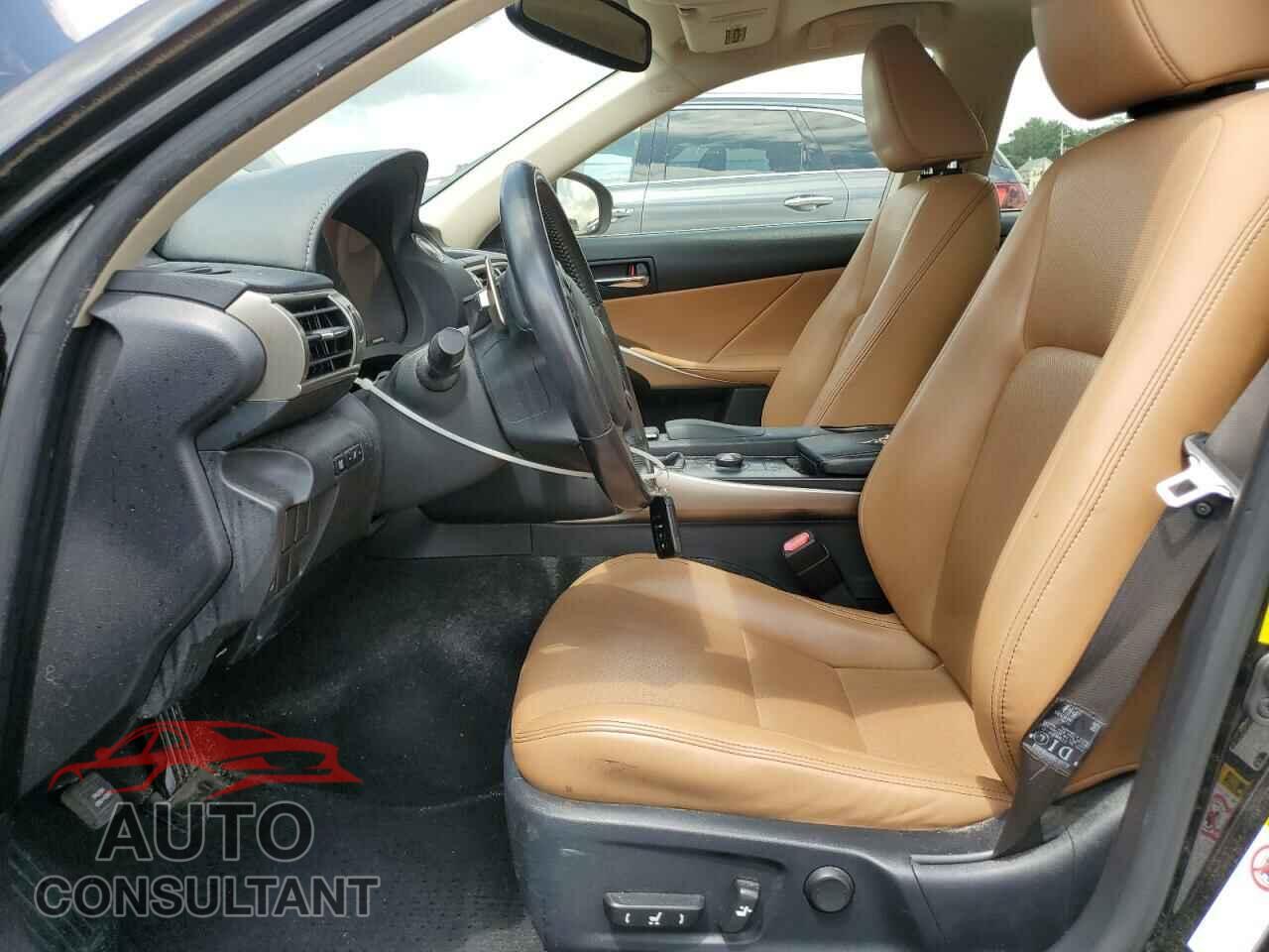 LEXUS IS 2015 - JTHCF1D22F5023867