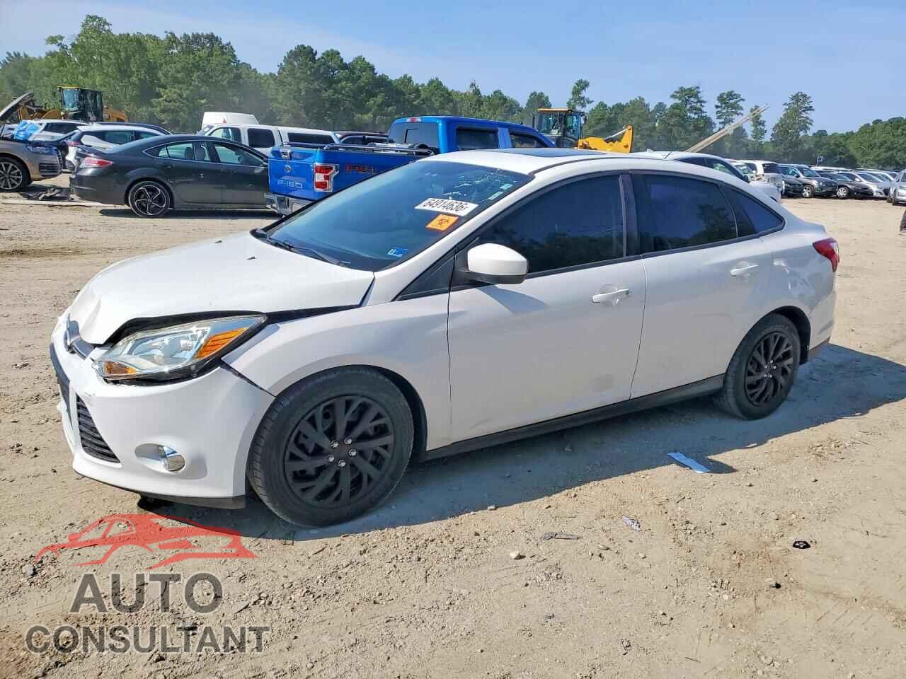 FORD FOCUS 2012 - 1FAHP3F27CL317940