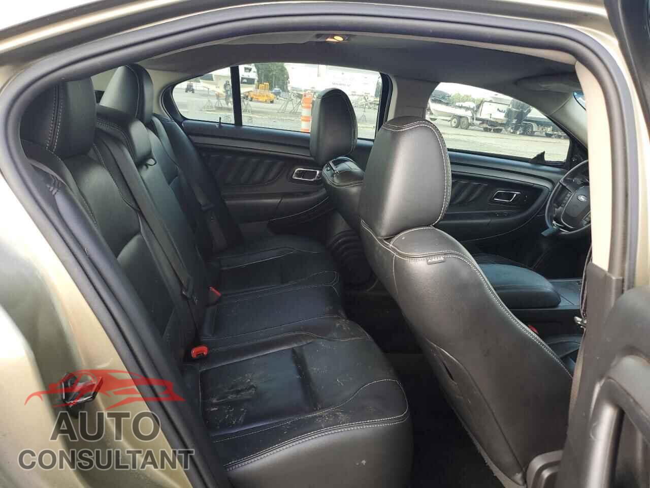 FORD TAURUS 2012 - 1FAHP2EW2CG131925