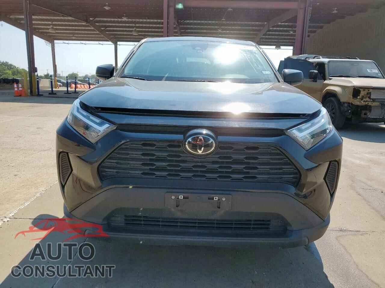 TOYOTA RAV4 2023 - 2T3H1RFV2PC221002