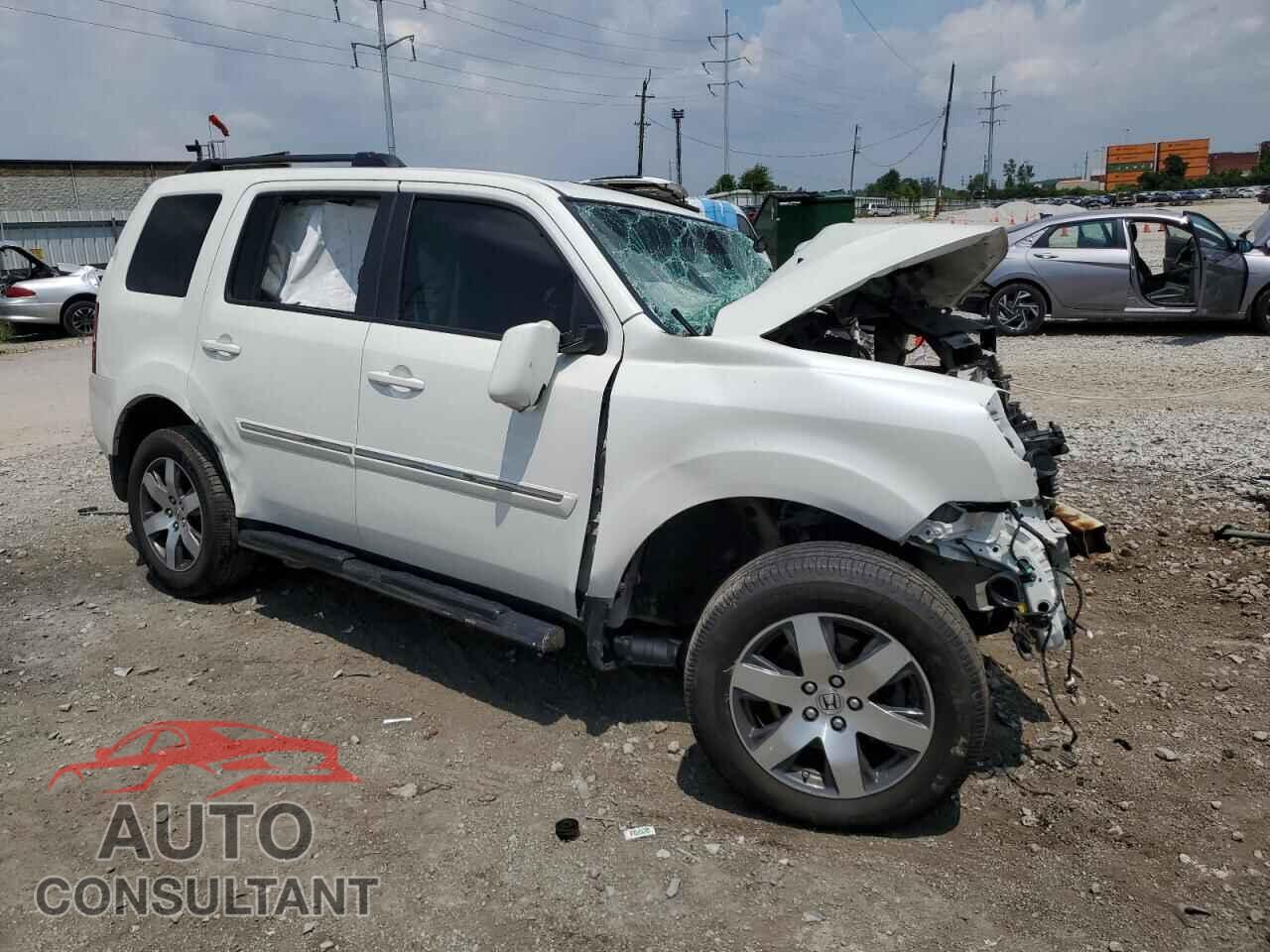 HONDA PILOT 2013 - 5FNYF4H96DB031806