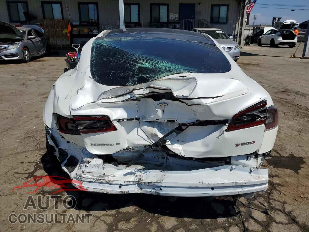 TESLA MODEL S 2016 - 5YJSA1E49GF124982