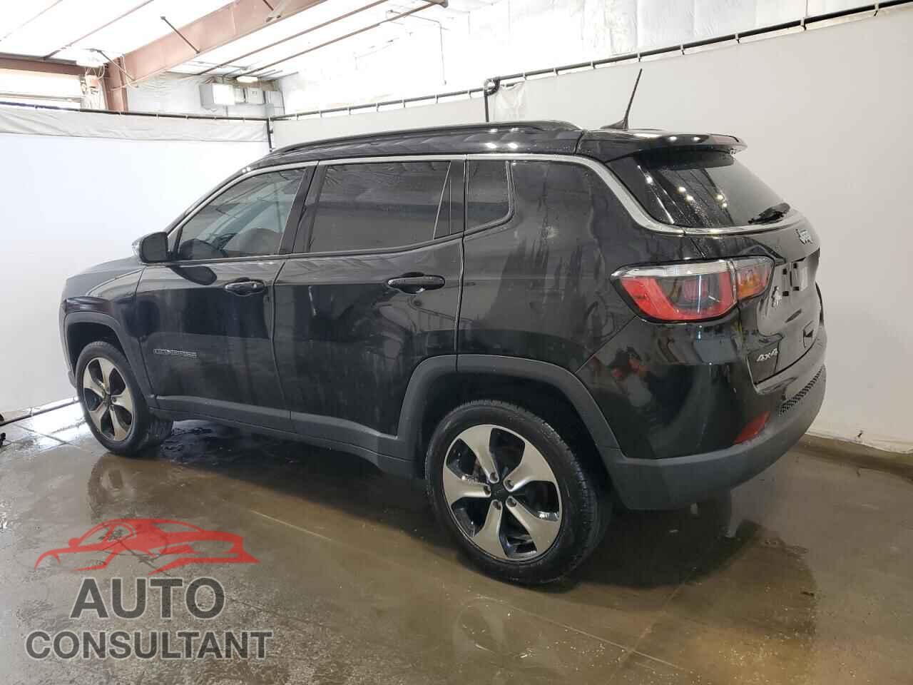 JEEP COMPASS 2018 - 3C4NJDBB2JT136286