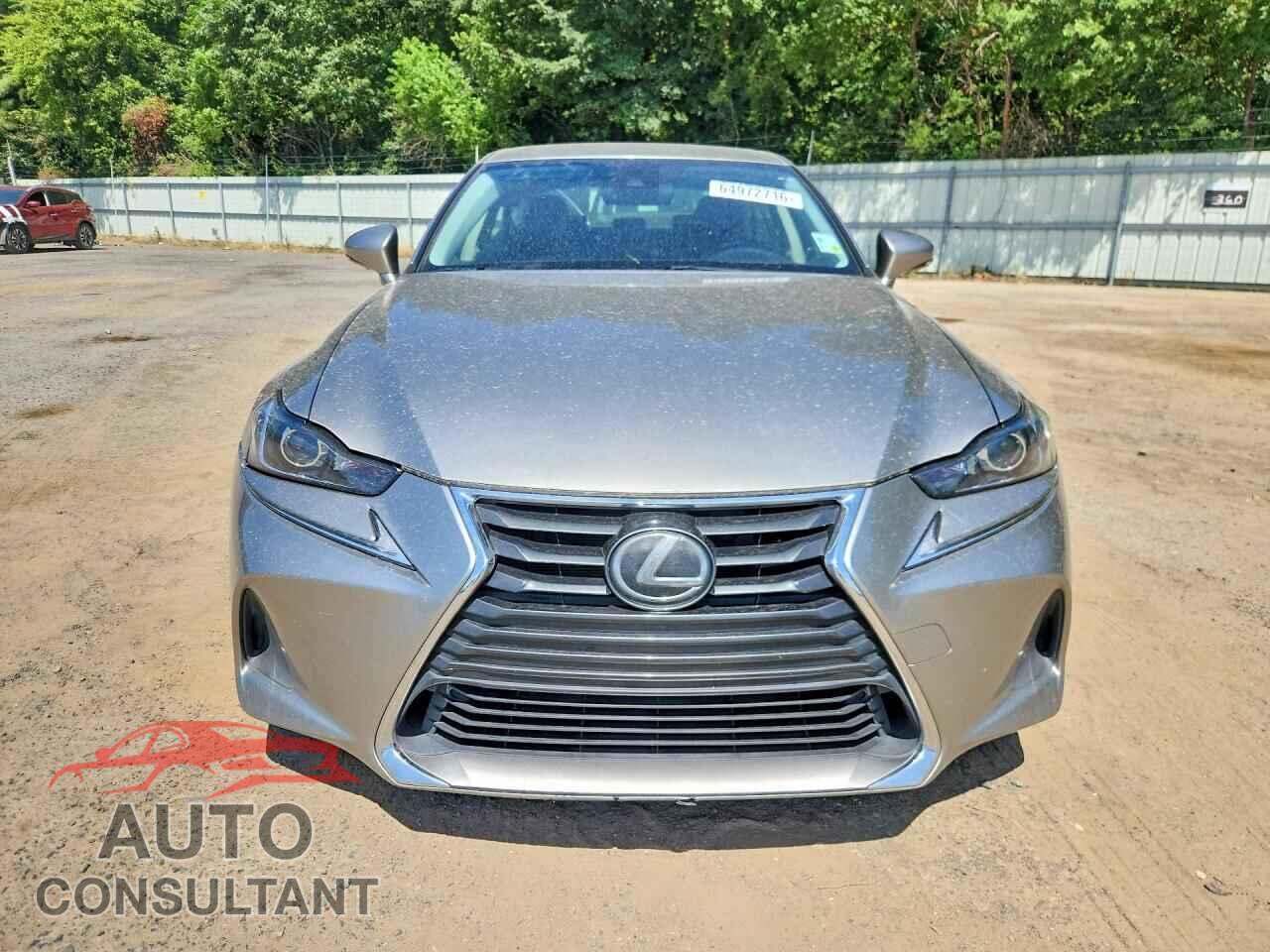 LEXUS IS 2018 - JTHC81D23J5026473