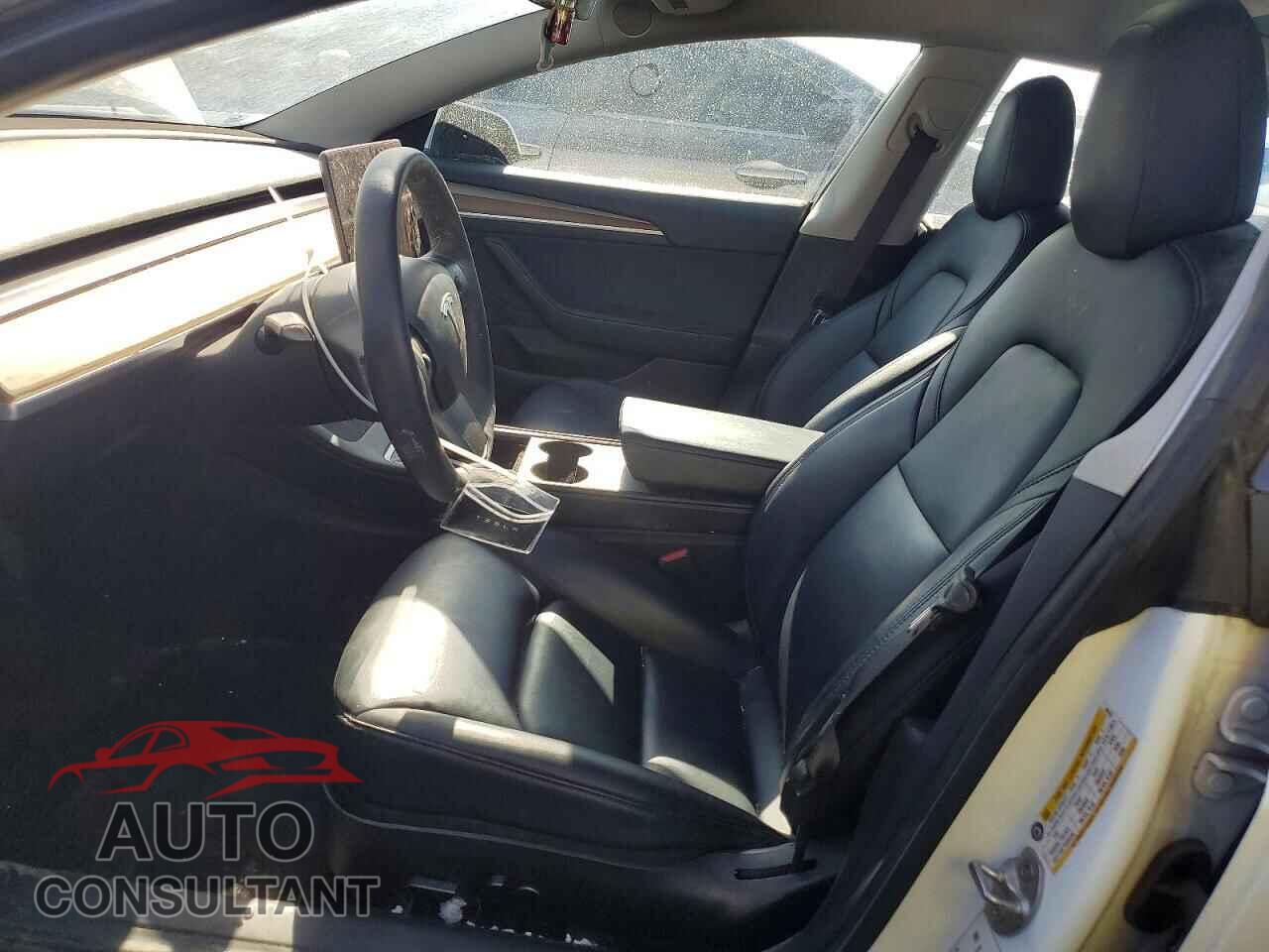TESLA MODEL 3 2021 - 5YJ3E1EA9MF026707
