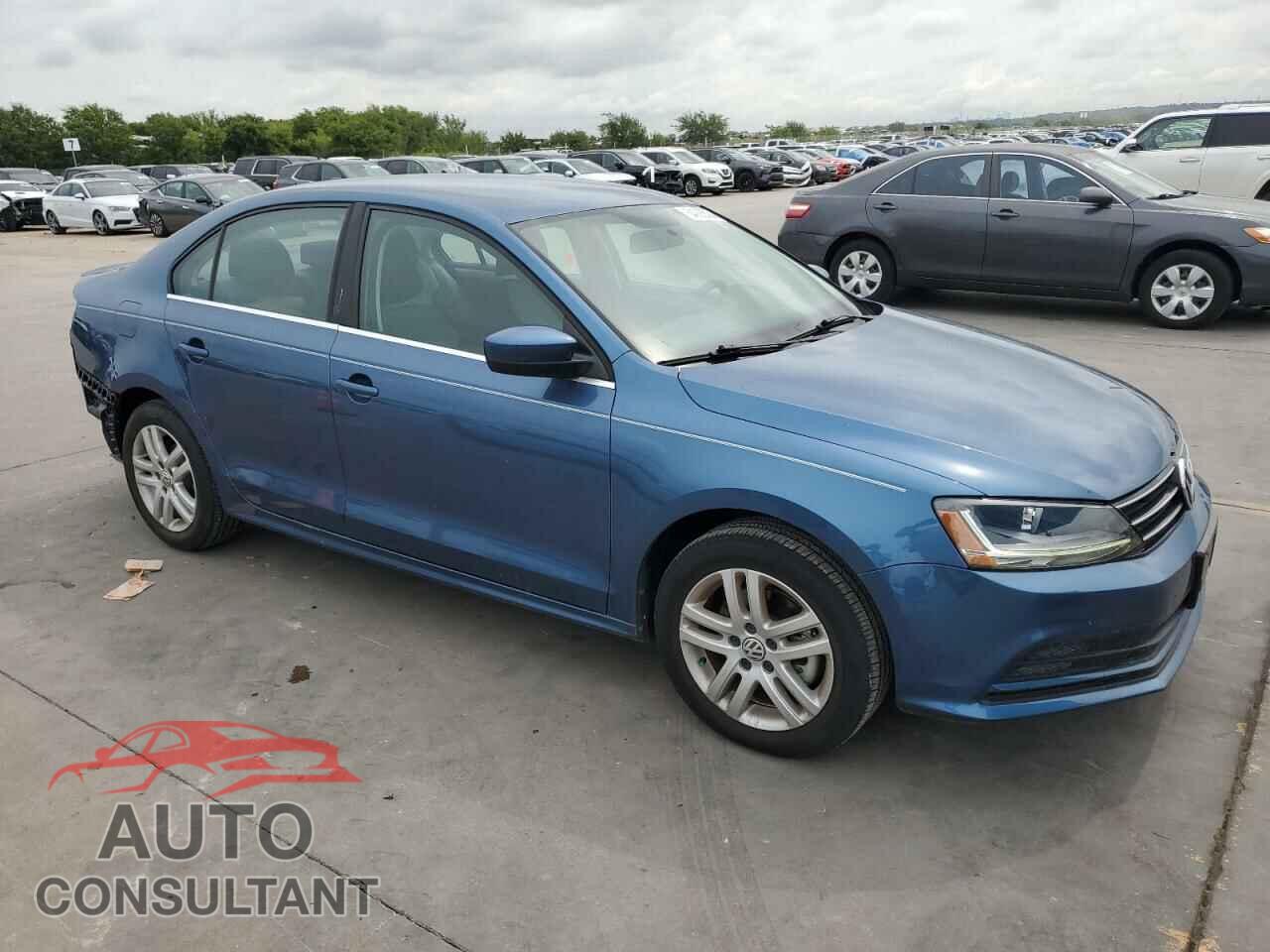 VOLKSWAGEN JETTA 2017 - 3VW2B7AJ0HM207741