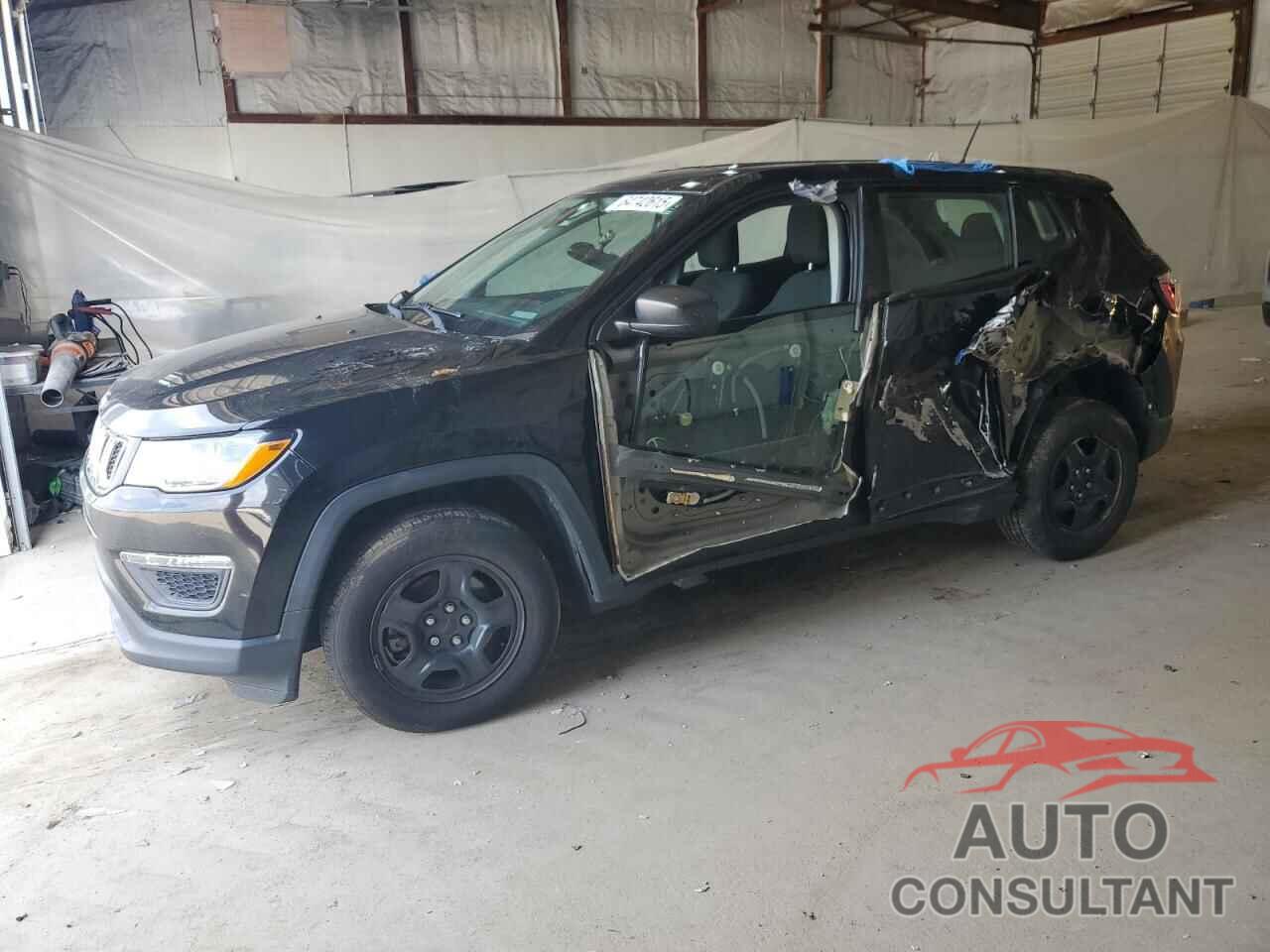 JEEP COMPASS 2018 - 3C4NJCAB6JT411606