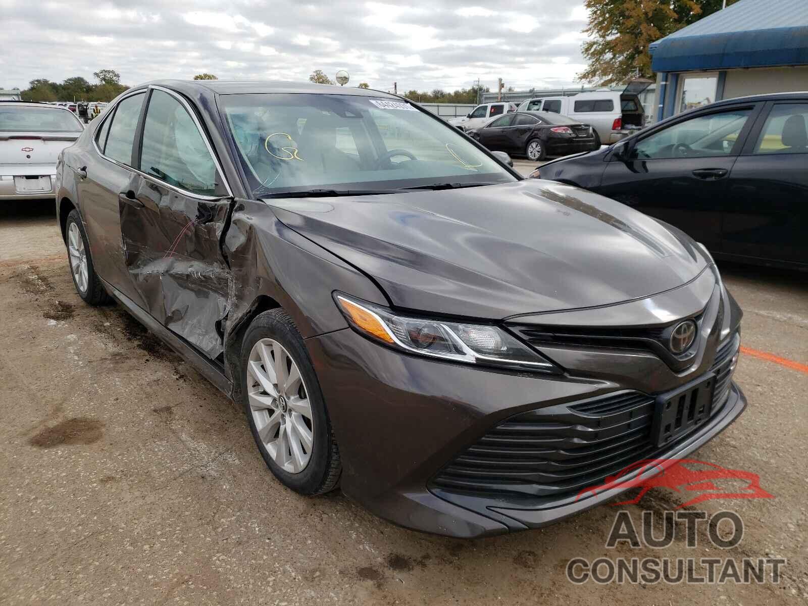 TOYOTA CAMRY 2018 - 4T1B11HKXJU638876