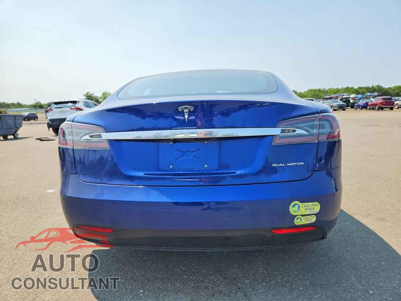 TESLA MODEL S 2020 - 5YJSA1E28LF369863