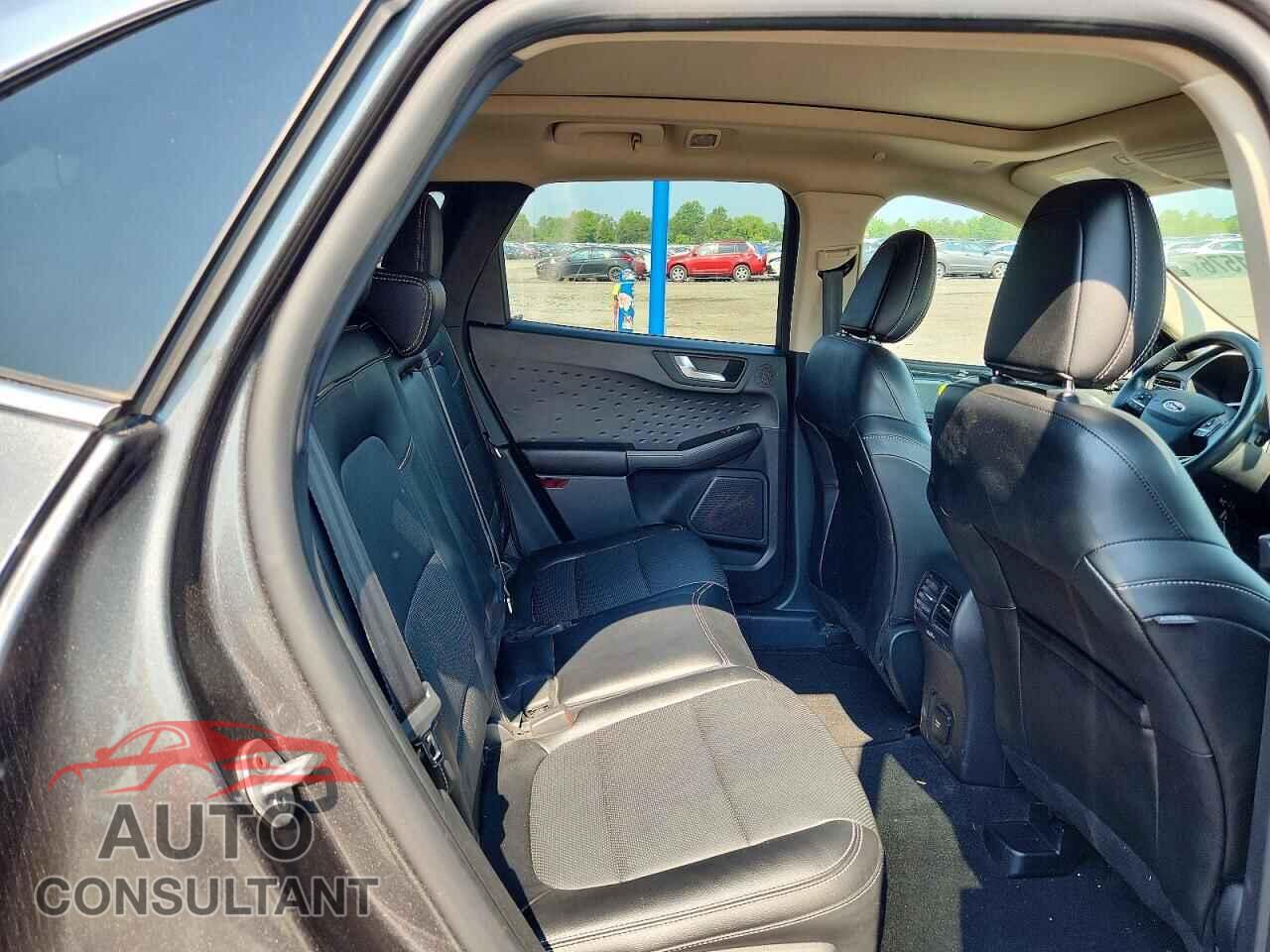 FORD ESCAPE 2020 - 1FMCU9DZ3LUA94799