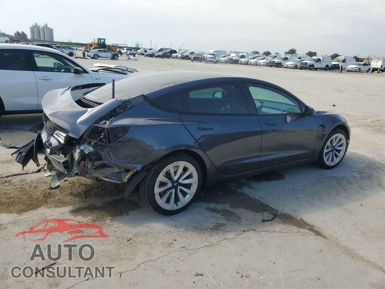 TESLA MODEL 3 2022 - 5YJ3E1EB3NF271030