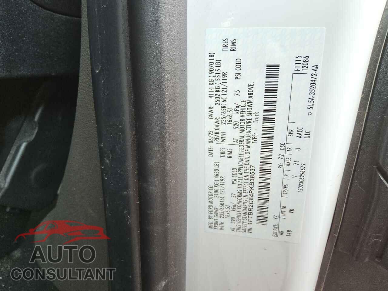 FORD TRANSIT 2023 - 1FTBR2C84PKB38537