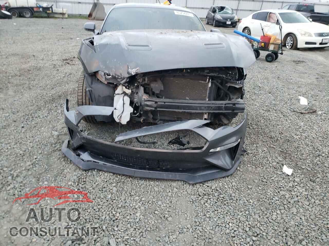 FORD MUSTANG 2018 - 1FA6P8CF8J5117498