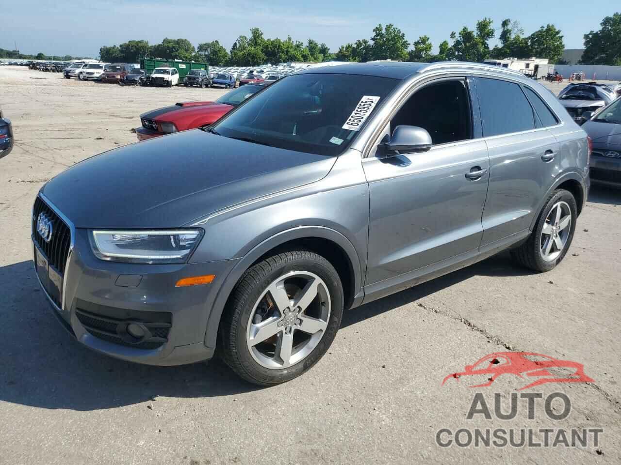 AUDI Q3 2015 - WA1EFCFS1FR007164