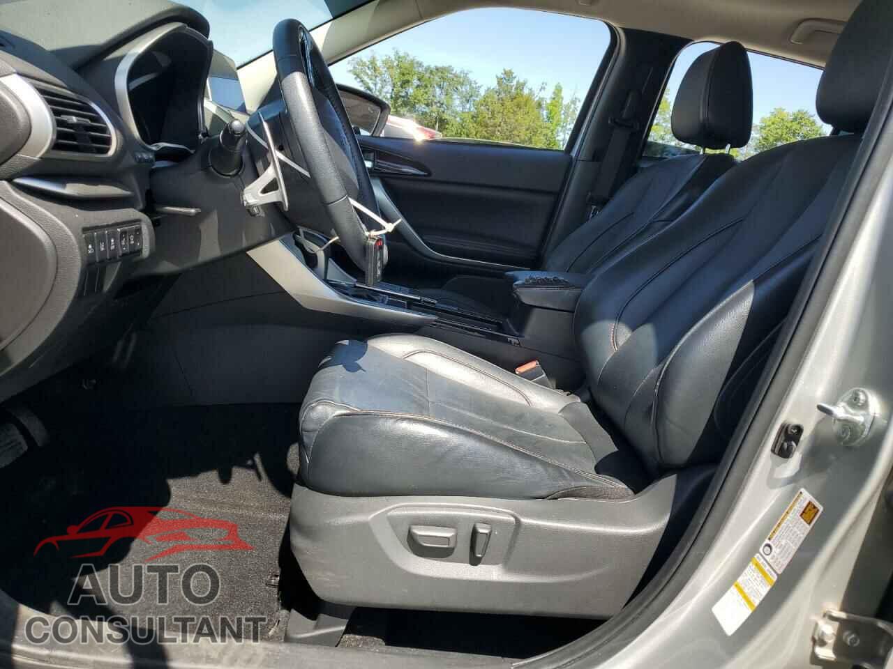 MITSUBISHI ECLIPSE 2019 - JA4AT5AA2KZ021246